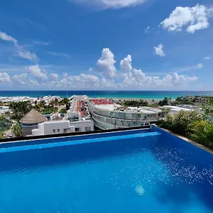 https://loft-a-unos-pasos-de-la-playa.allrivieramayahotels.com
